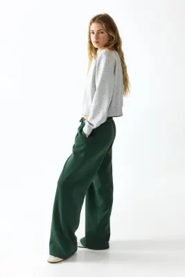 Pantalon jogger ample - Vert — photo 2