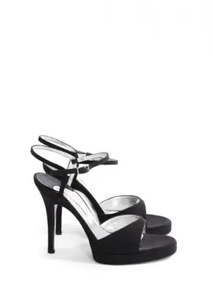 Sandales à talon et bride cheville en satin noir Prix boutique 795€ Taille 38 — photo 1