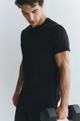 T-shirt de sport en mesh DryMove™ - Noir — photo 1