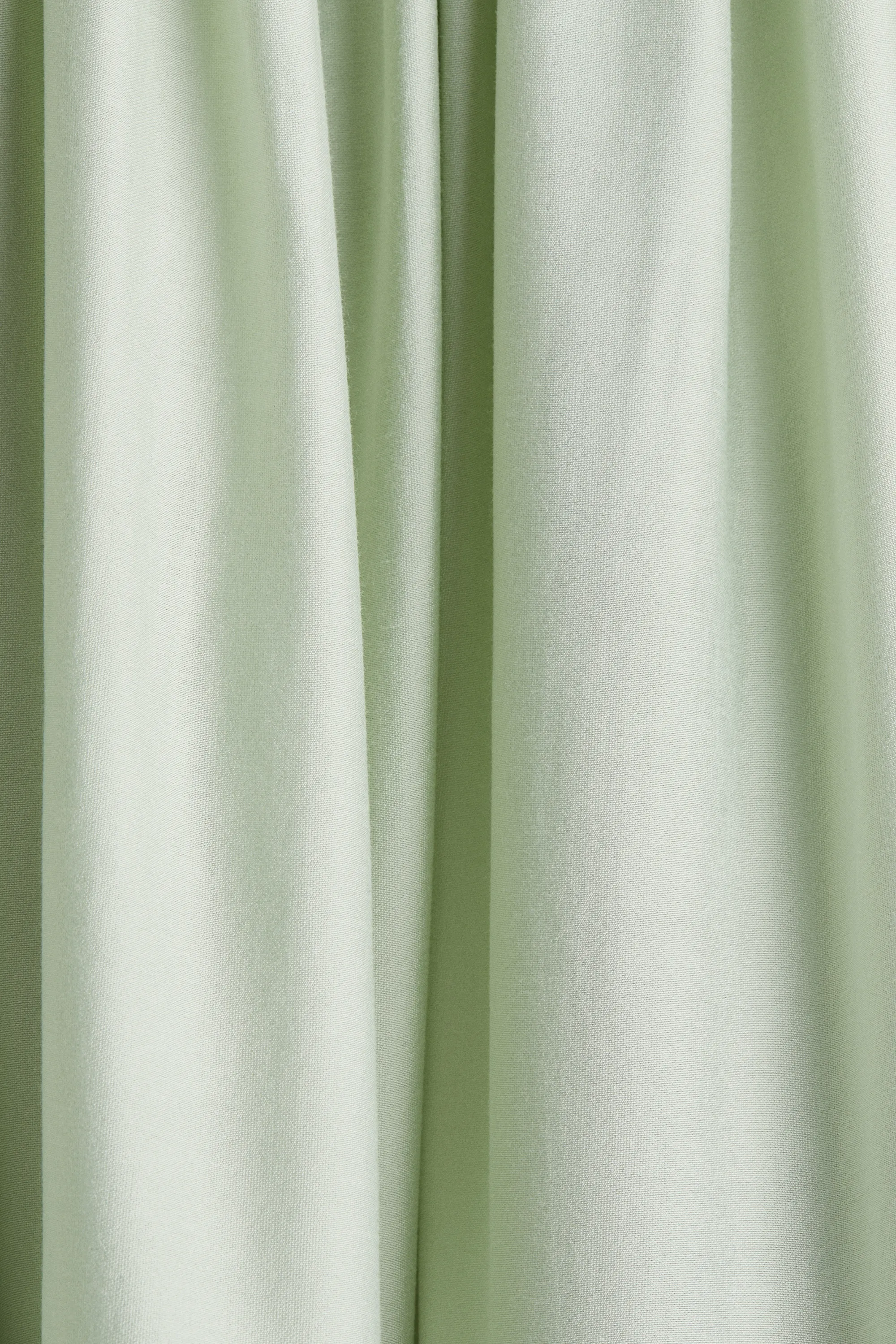 Robe volantée avec épaules nues - Vert clair