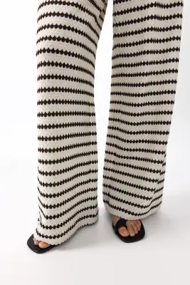 MAMA Pantalon en maille Before & After - Blanc/rayé — photo 3