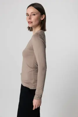 T-shirt en viscose et élasthanne — photo 3