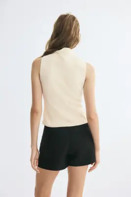 Top en maille avec détail en métal - Crème — photo 3
