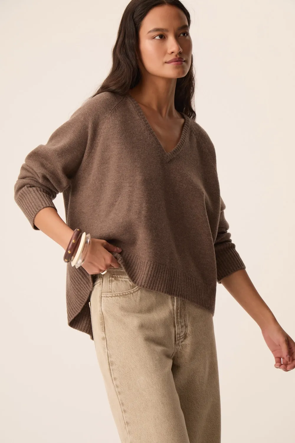 Pull Arilou Loutre