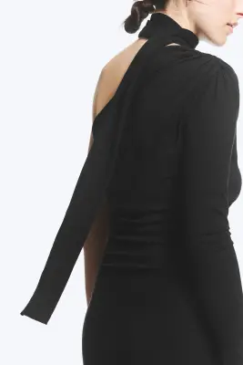 Mini-robe asymétrique à une manche - Noir — photo 3