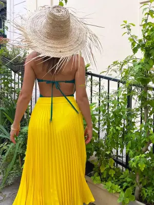 Jupe taille haute longueur midi en crêpe plissé jaune vif Prix boutique 250€ Taille XS — photo 3
