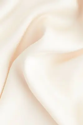 Robe à bretelles fines avec dentelle - Crème
