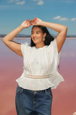 Blouse en cotonnade & guipures — photo 2