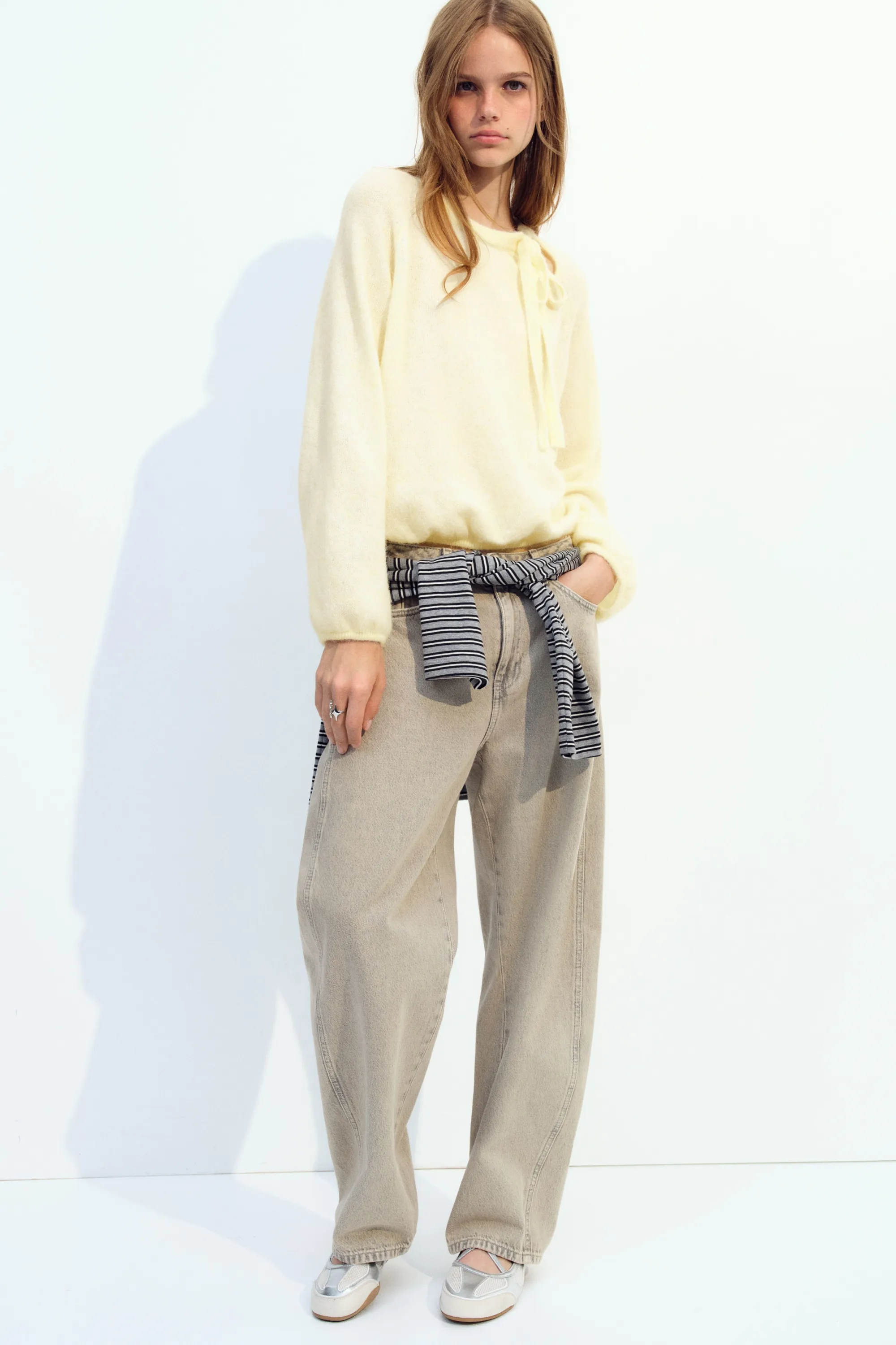 Pull avec col à nouer - Jaune clair