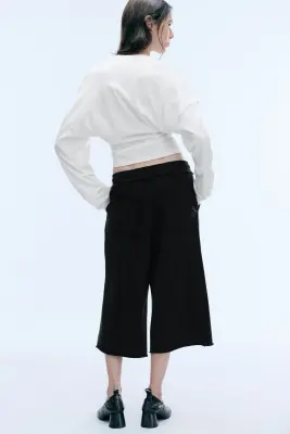 Pantalon 7/8 en éponge - Noir — photo 1