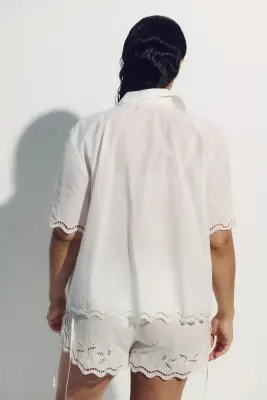 Chemise de plage en coton avec broderie anglaise - Blanc — photo 3