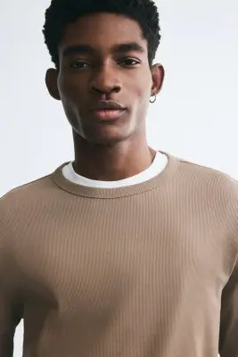 T-shirt à manches longues Slim Fit en coton - Taupe foncé — photo 1
