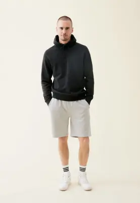 Le short molleton - Gris clair — photo 2