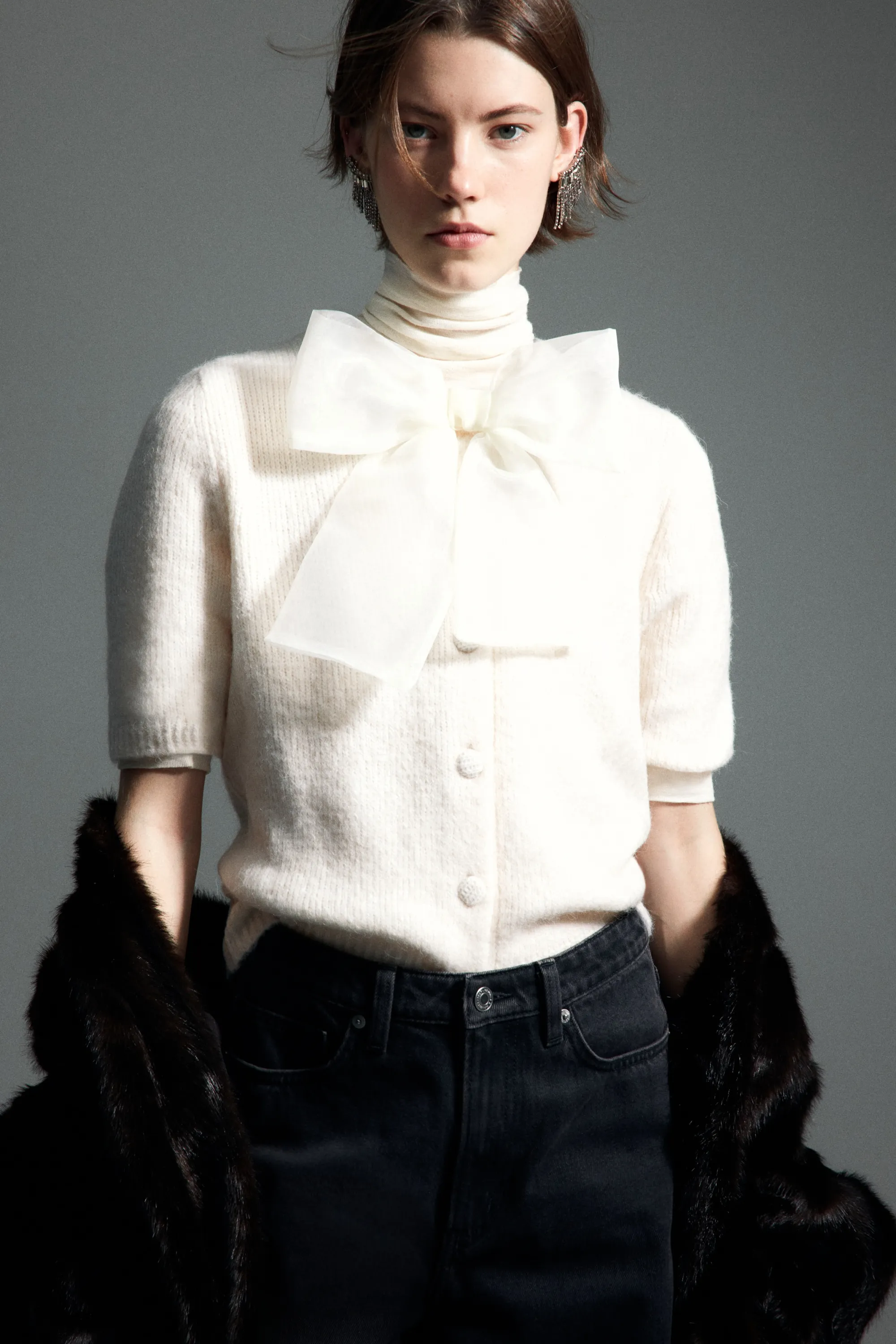 Gilet en maille avec nœud - Crème
