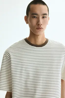 T-shirt boxy Relaxed Fit en coton - Crème/rayures marron — photo 2