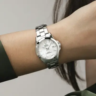 Montre Festina Swiss Made pour Femme F20049/1 — photo 3