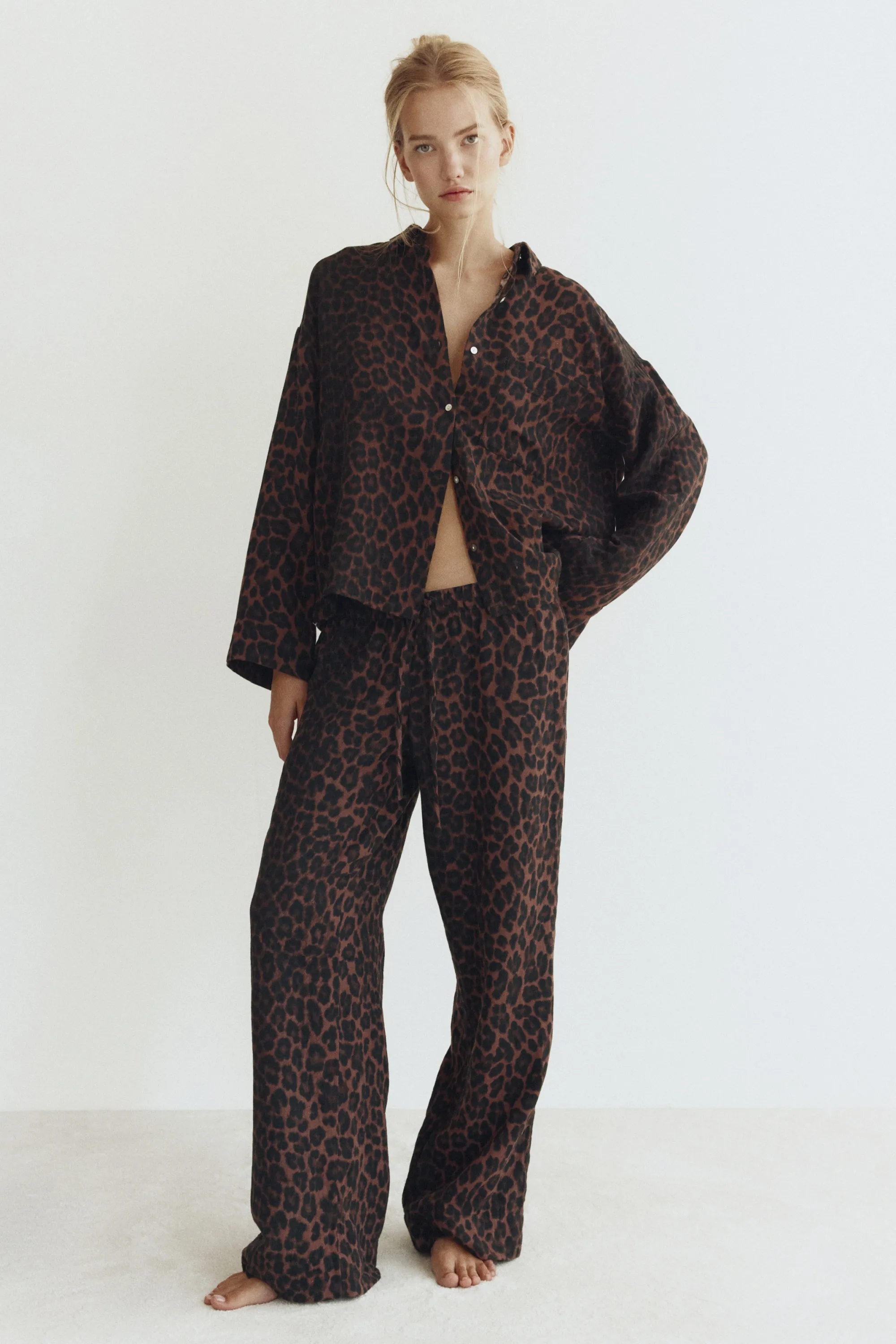 Pyjama en mousseline de coton - Marron foncé/imprimé léopard