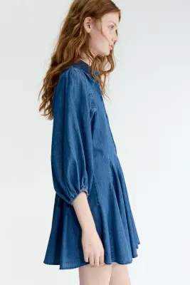 Robe à manches bouffantes avec jupe évasée - Bleu denim — photo 3