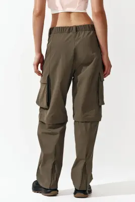 Pantalon modulable à jambes barrel - Vert kaki — photo 3