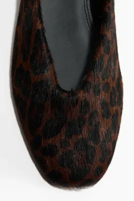 Ballerines en cuir - Marron foncé/imitation léopard — photo 2