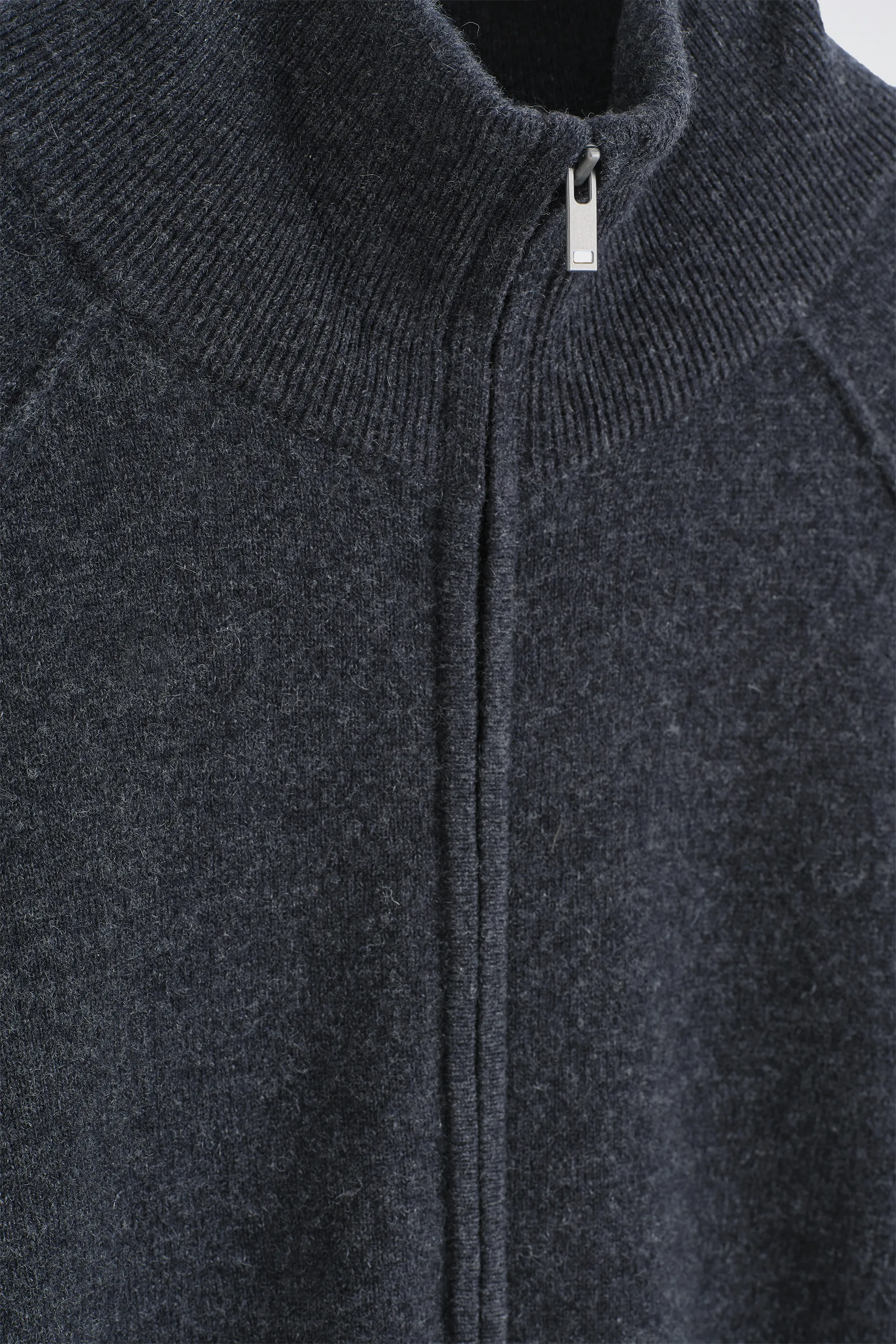 CARDIGAN ZIPPÉ À COL CHEMINÉE EN CACHEMIRE - GRIS ANTHRACITE CHINÉ