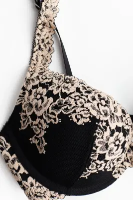 Soutien-gorge super push-up en dentelle - Noir/crème — photo 4