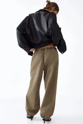 Pantalon en denim avec jambes ballon - Grège foncé — photo 3