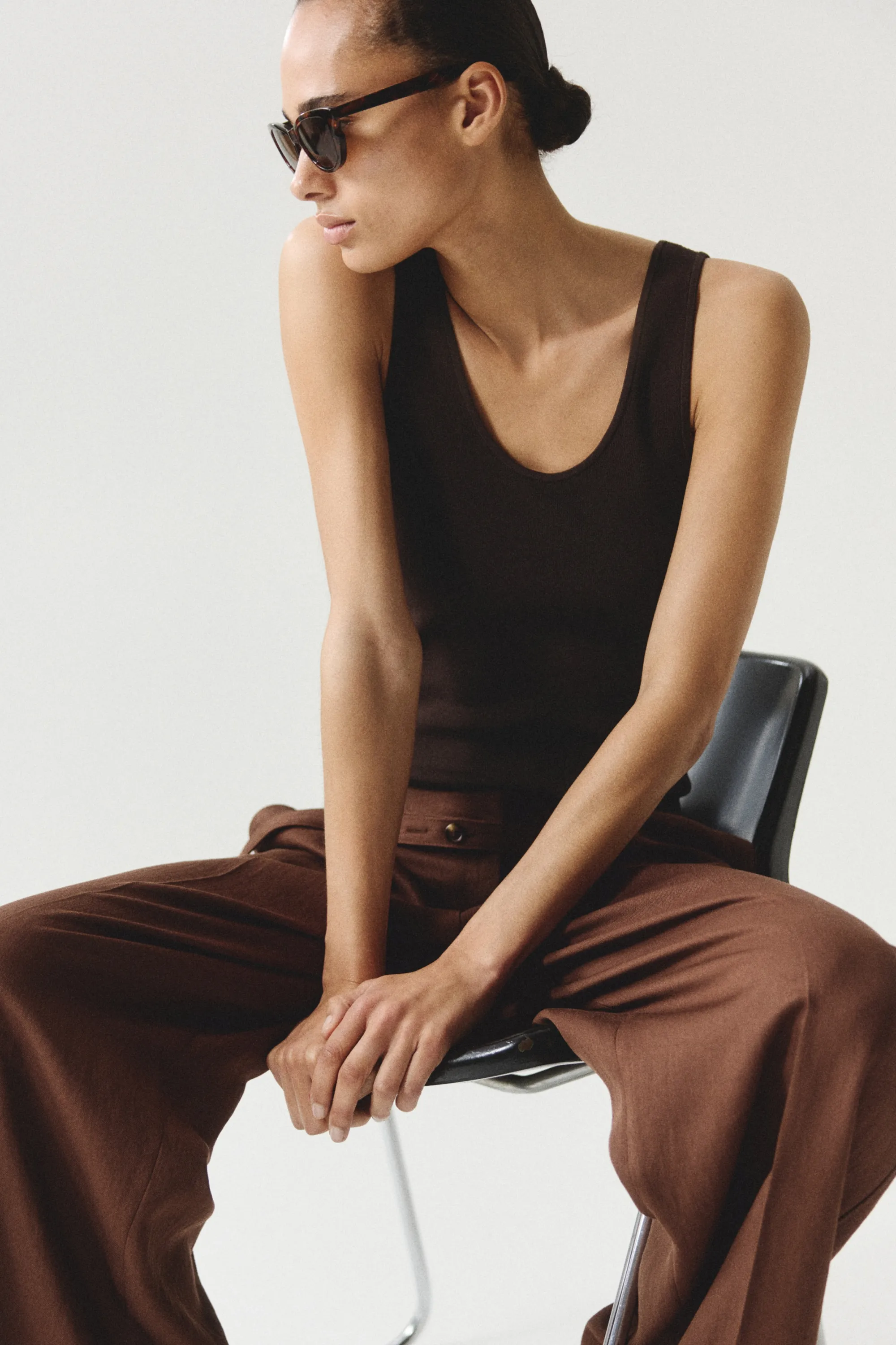 Pantalon large avec ceinture - Marron foncé