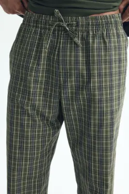 T-shirt et pantalon de pyjama - Vert kaki foncé/carreaux — photo 1