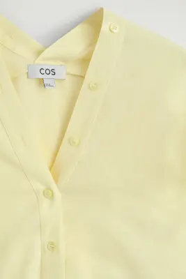 CHEMISE BOUTONNÉE EN LIN À COL EN V - JAUNE — photo 5