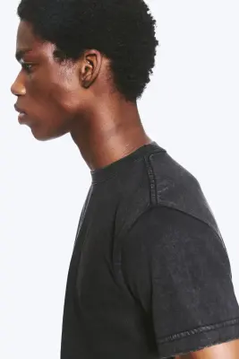 T-shirt en coton à manches courtes raccourci - Noir usé — photo 2