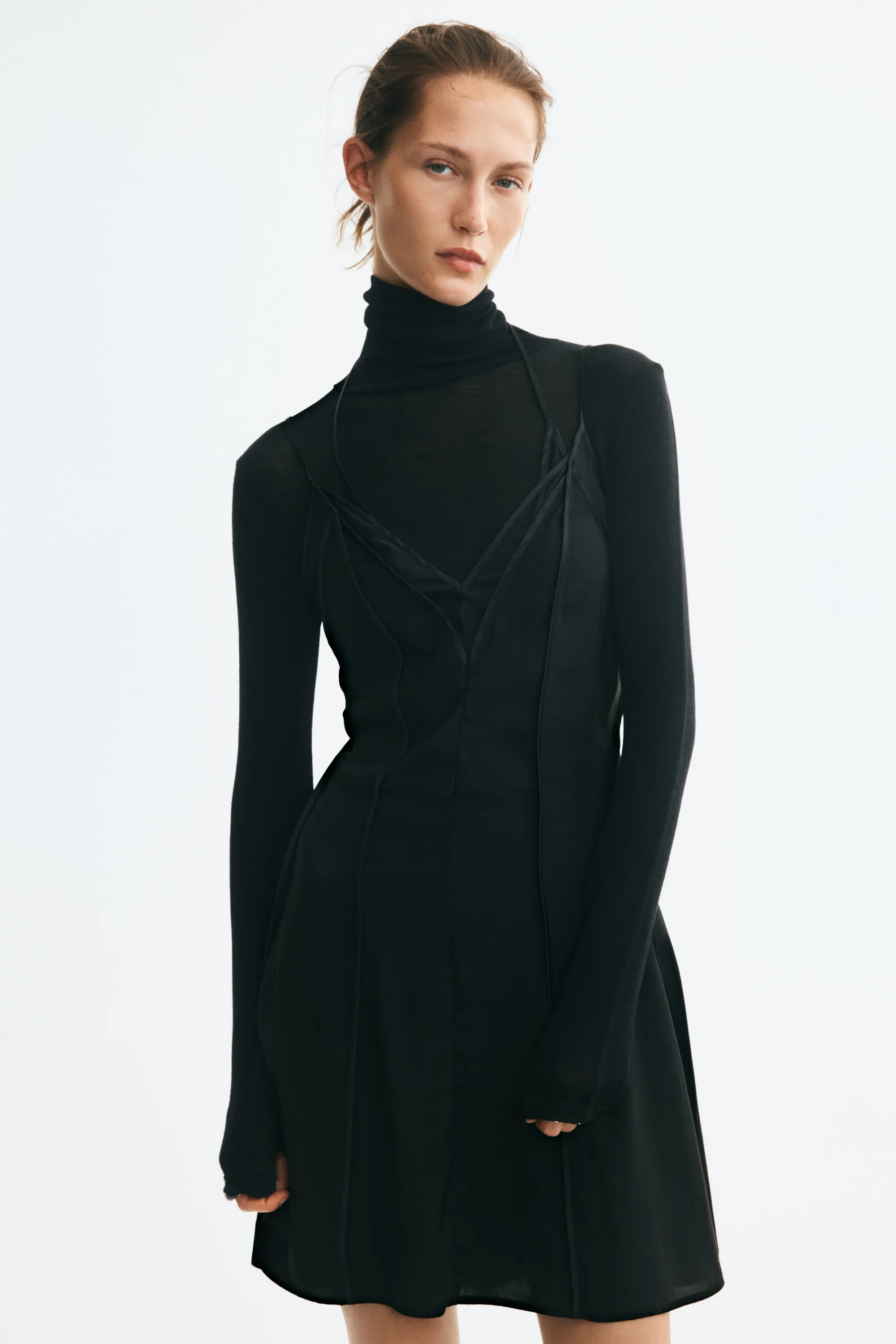 Robe trapèze à bretelles fines - Noir