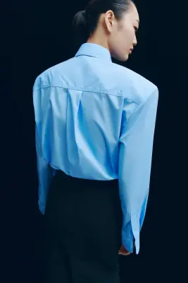 Chemise en popeline avec épaulettes - Bleu clair — photo 3