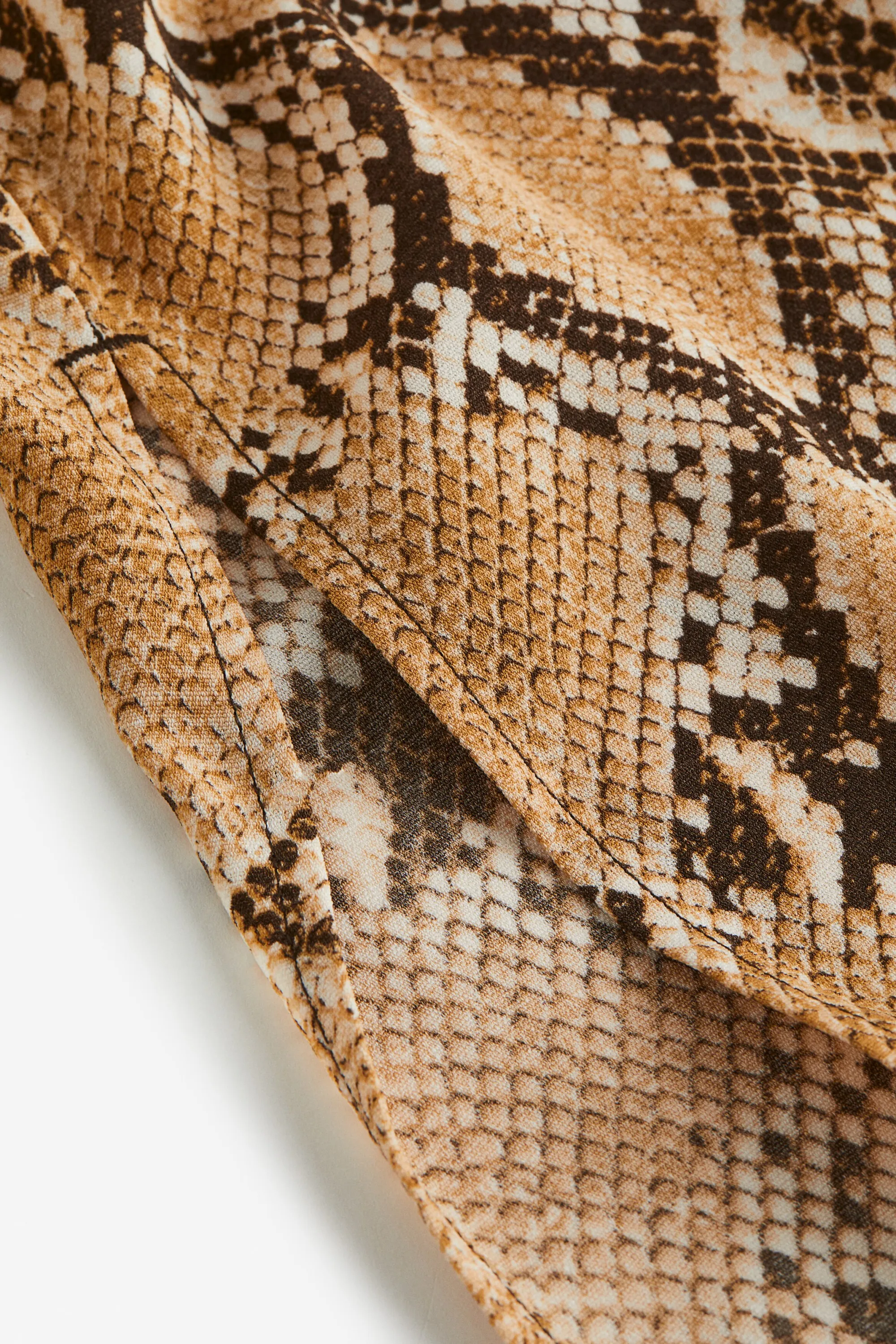Robe combinaison en crêpe - Beige/motif peau de serpent