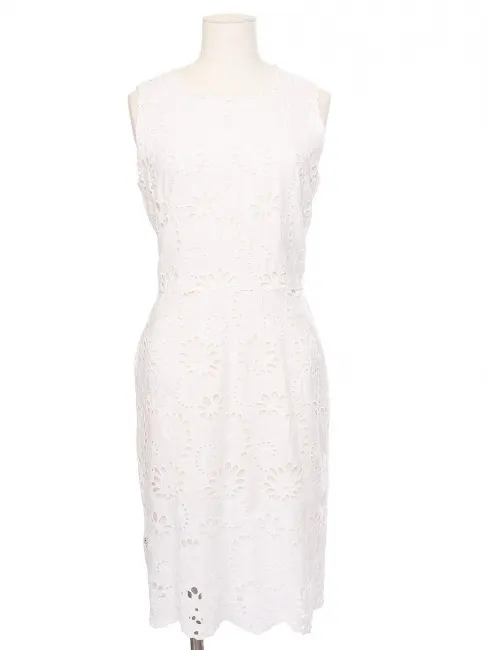 Robe cintrée sans manche en coton broderie anglaise blanche Taille 38