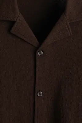 Chemise Regular Fit avec col cubain - Marron foncé — photo 4