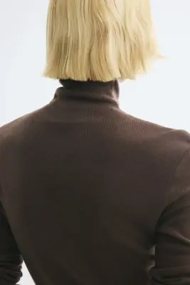Pull col roulé en cachemire mélangé - Marron foncé — photo 3