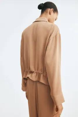 Chemise cargo avec cordon de serrage - Beige foncé — photo 2
