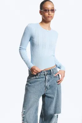 Pull ajusté en maille - Bleu clair — photo 2