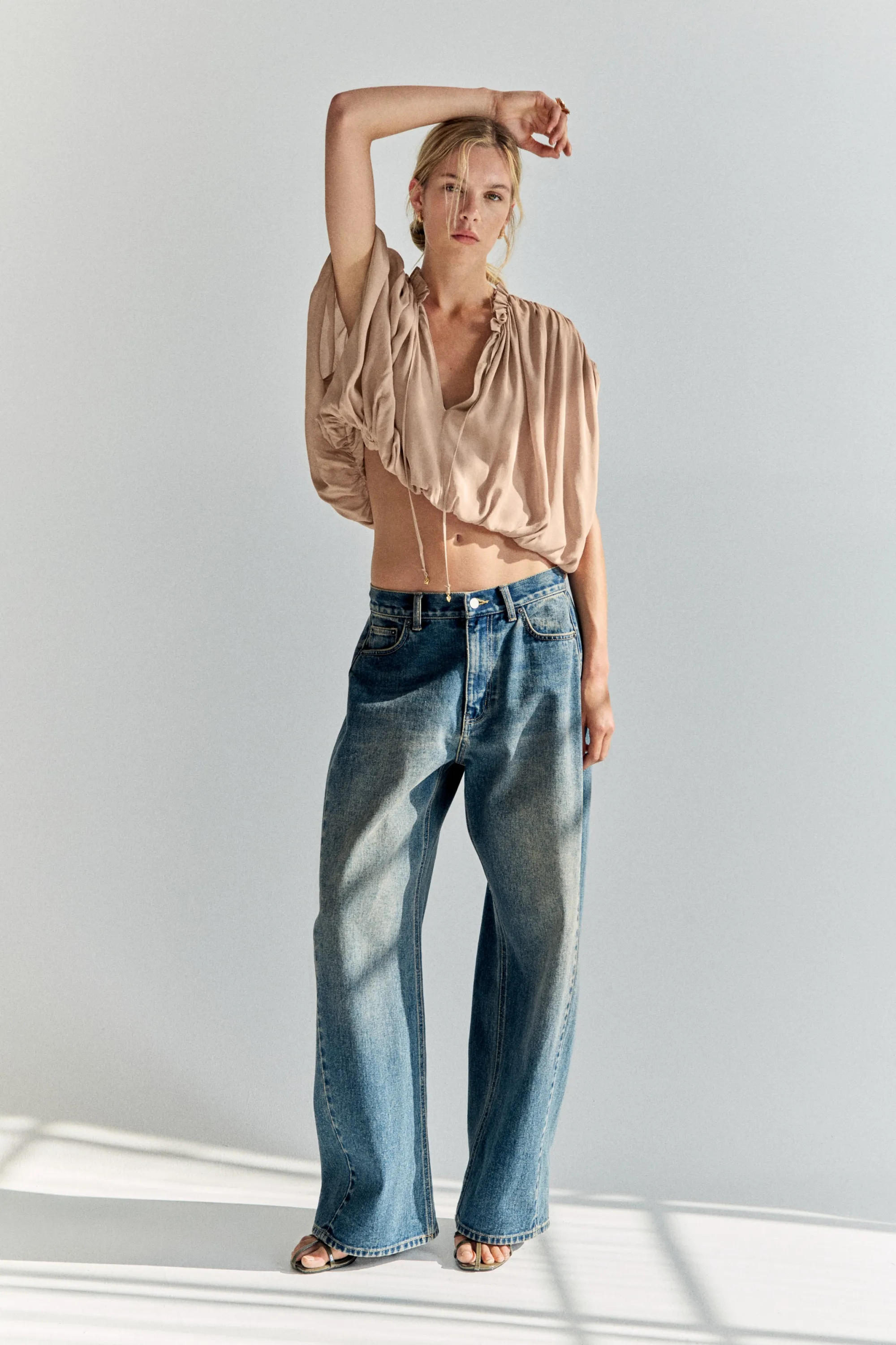 Blouse oversize avec base à effet boule - Beige