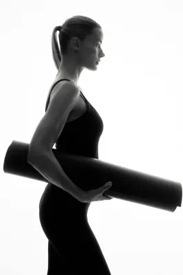 Débardeur avec soutien-gorge intégré SoftMove™ - Noir — photo 2