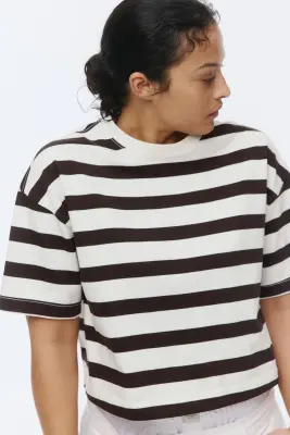 T-shirt boxy - Blanc/rayures marron foncé — photo 2
