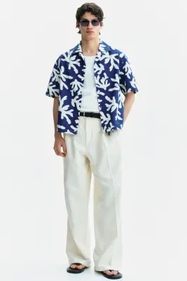 Chemise Relaxed Fit avec col cubain - Bleu/coraux — photo 2