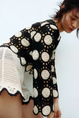 Top façon crochet en maille ajourée - Noir/motif — photo 3