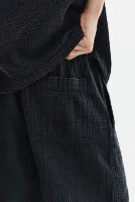 Short en mousseline Relaxed Fit - Noir — photo 3