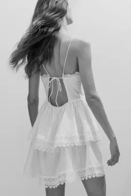 Robe en coton avec dentelle - Ivoire — photo 3
