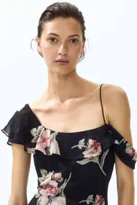 Robe asymétrique avec épaules dénudées - Noir/fleuri — photo 3