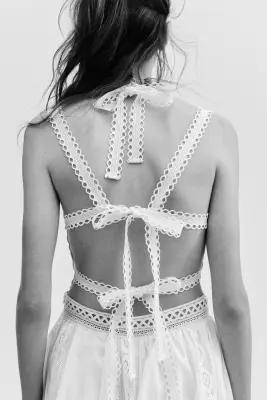 Robe à bretelles fines avec dentelle - Blanc — photo 3