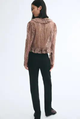 Top à bords ruchés en dentelle - Taupe foncé — photo 3
