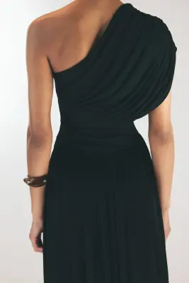 Robe asymétrique à effet drapé - Noir — photo 2